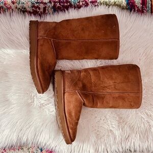 UGG Brown Suede Winter Boots